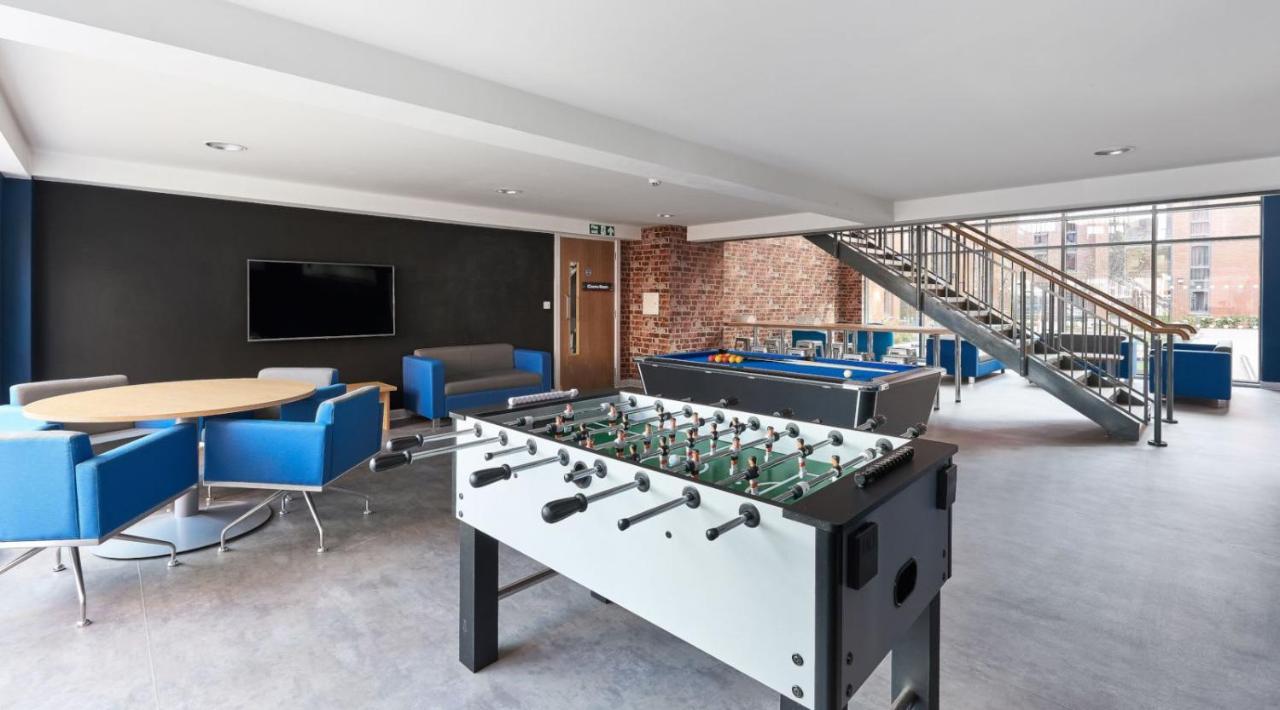 Ensuite Bedrooms With Shared Kitchen At The Elements Located In Sheffield For Students Only Exterior photo