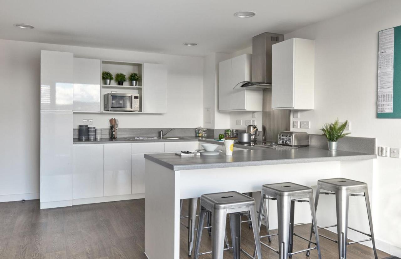 Ensuite Bedrooms With Shared Kitchen At The Elements Located In Sheffield For Students Only Exterior photo